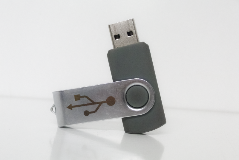 marquage-picto-cle-usb.png